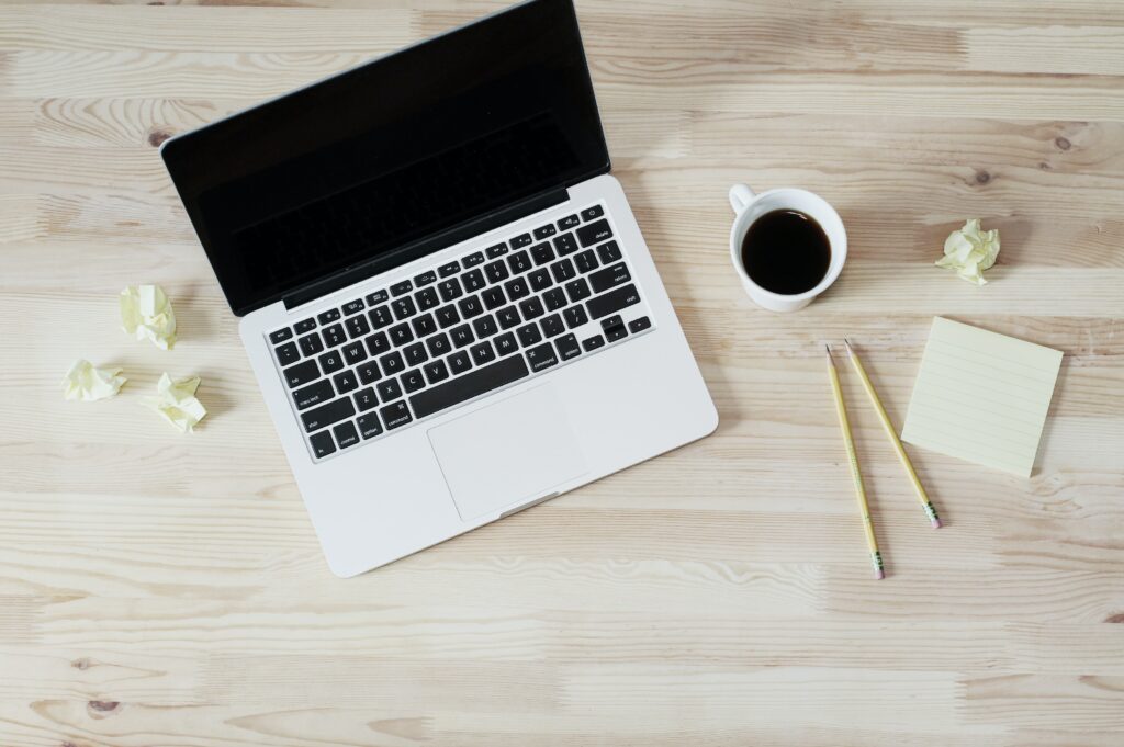 Frontend Engineering: Delivering a Consistent Experience across Multiple Devices