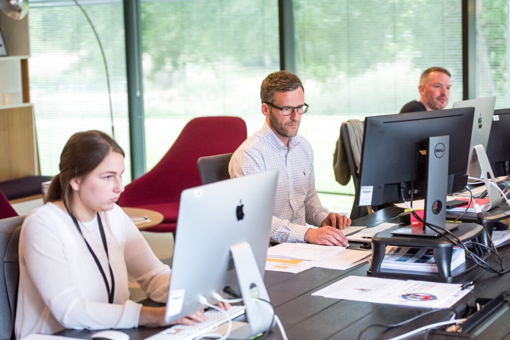 The Role of Customer Experience in Small Business Marketing